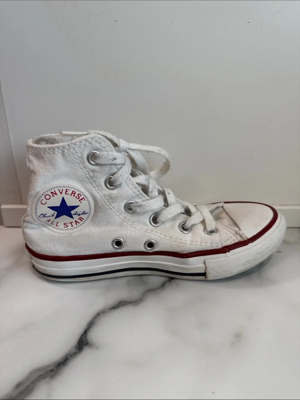 Converse Chuck Taylor All Star High Top sneakers Toddler Size 11